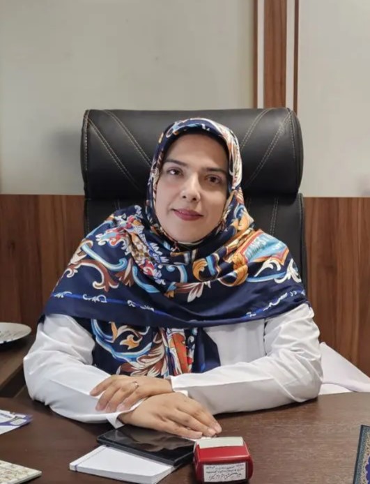 ندا ابراهيميان  